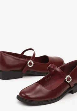 Bordowe Półbuty w Stylu Mary Jane z Klamerką Ozdobioną Cyrkoniami Marineth