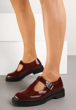 Bordowe Retro Półbuty z Lakierowanym Połyskiem Zapinane na Klamerkę Vortelia
