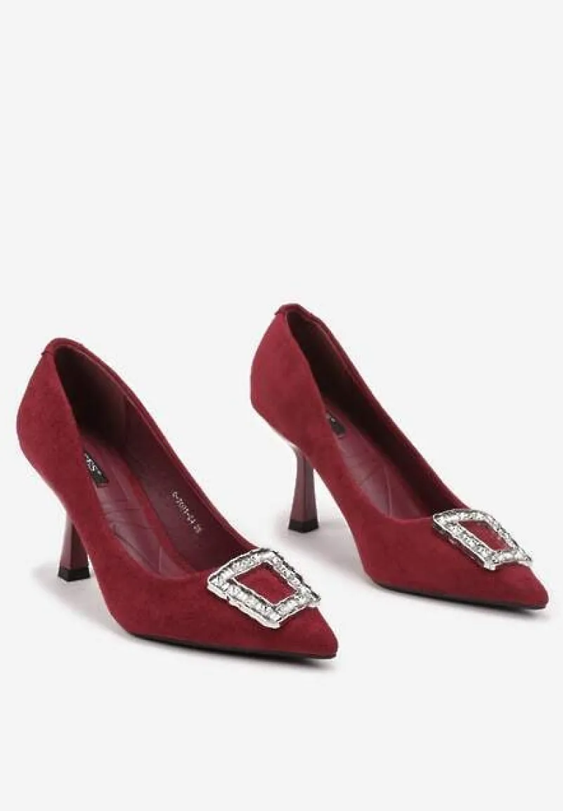 Bordowe Szpilki Ozdobione Klamrą z Cyrkoniami Lalabria