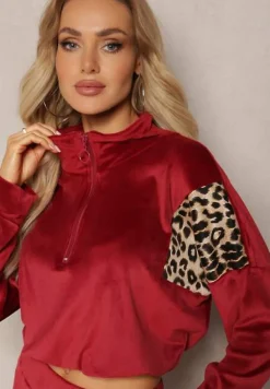 Bordowy Komplet Dresowy z Weluru z Krótką Bluzą i Spodniami Joggerami z Panterkowym Wzorem Limitta