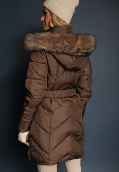 Brązowa Długa Pikowana Kurtka w Stylu Parki z Troczkiem w Pasie i Sztucznym Futerkiem Abelasa