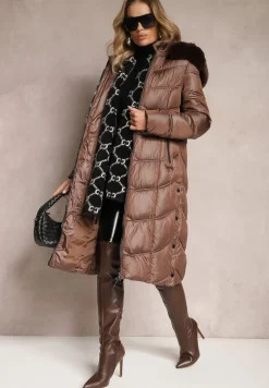 Brązowa Kurtka Płaszcz za Kolano z Pikowaniem i Odpinanym Kapturem Calarin