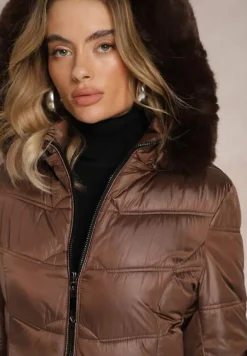 Brązowa Kurtka Płaszcz za Kolano z Pikowaniem i Odpinanym Kapturem Calarin