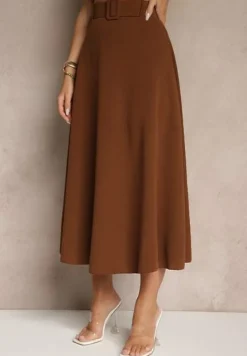 Brązowa Rozkloszowana Spódnica Maxi z Paskiem i Klamrą Adlirca