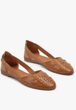 Brązowe Ażurowe Balerinki z Ozdobnymi Wycięciami Damirra
