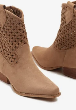 Brązowe Ażurowe Botki Kowbojki ze Szpiczastym Noskiem na Stożkowym Słupku Ervana