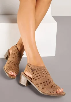 Brązowe Ażurowe Sandały Botki na Słupkowym Obcasie Zapinane na Klamerkę Delinore