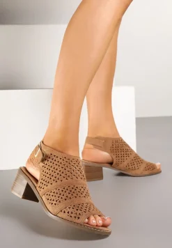 Brązowe Ażurowe Sandały Botki na Słupkowym Obcasie Zapinane na Klamerkę Delinore