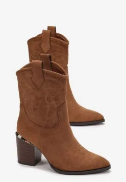 Brązowe Botki Kowbojki na Słupku z Przeszyciami Lindatora