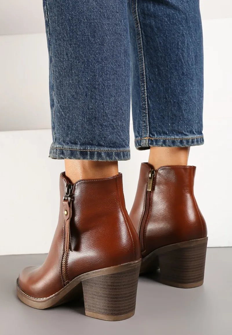 Brązowe Botki Kowbojki na Słupku z Ozdobnym Suwakiem Besila