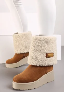 Brązowe Botki na Koturnie Ozdobione Barankiem i Wywiniętą Cholewką Irissinae