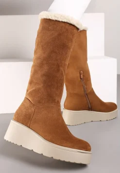 Brązowe Botki na Koturnie Ozdobione Barankiem i Wywiniętą Cholewką Irissinae