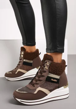 Brązowe Botki na Koturnie w Streetwearowym Stylu Ozdobione Futerkiem Arabelline