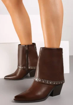 Brązowe Botki na Stożku Ozdobione Nitami i Wywiniętymi Cholewkami Irissana