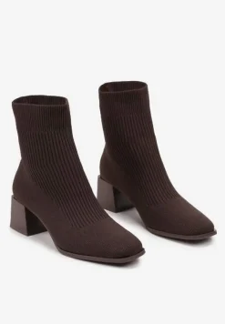 Brązowe Botki na Stożku z Elastyczną Cholewką Lerinana