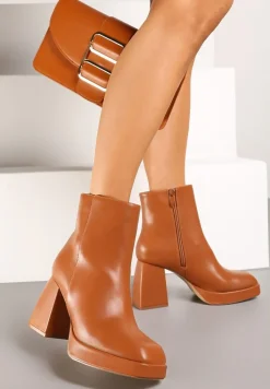 Brązowe Botki na Słupku i Platformie w Jednolitym Kolorze Sassizelle