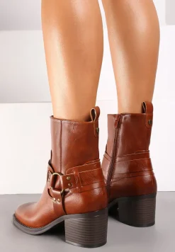 Brązowe Botki na Słupku w Stylu Kowbojek z Klamrami Irivaria