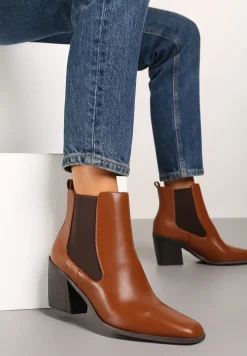 Brązowe Botki na Słupku w Stylu Kowbojek Vamivra