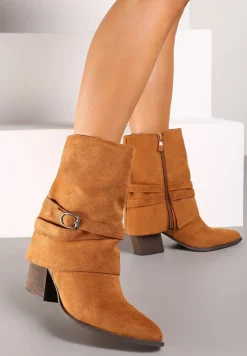 Brązowe Botki na Słupku z Klamrą i Wywiniętą Cholewką Nevelorae