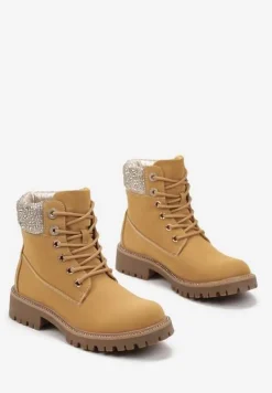 Brązowe Botki Traperki na Płaskiej Podeszwie z Przeszyciami i Cyrkoniami Flurella