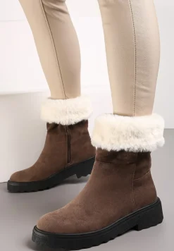 Brązowe Botki z Imitacji Zamszu z Futerkiem i Płaską Podeszwą Cegia