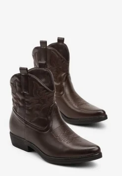 Brązowe Casualowe Botki Kowbojki z Ozdobnym Haftem i Płaskim Obcasem Ravindora