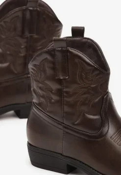 Brązowe Casualowe Botki Kowbojki z Ozdobnym Haftem i Płaskim Obcasem Ravindora