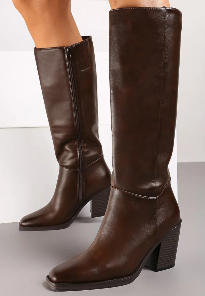 Brązowe Casualowe Kozaki na Słupku Movara