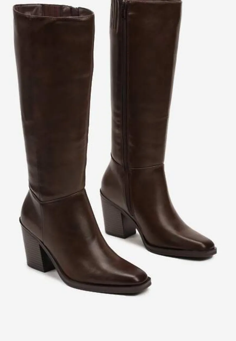 Brązowe Casualowe Kozaki na Słupku Movara