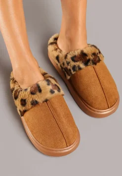 Brązowe Kapcie z Ekozamszu z Ozdobnym Futrem w Panterkowy Wzór Emmidra