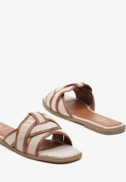 Brązowe Klapki na Płaskiej Podeszwie z Kwadratowym Noskiem Ozdobione Plecionką Nellienne