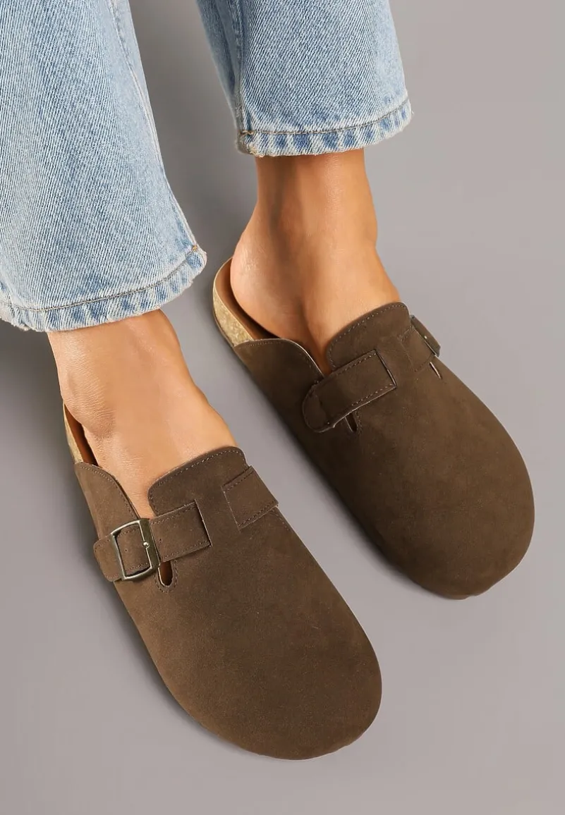 Brązowe Klapki Ozdobione Paskiem z Klamrą Iffasira