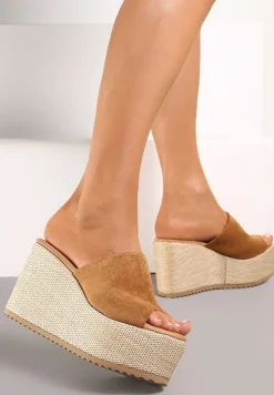 Brązowe Klapki w Stylu Boho na Platformie i Koturnie z Paskiem z Imitacji Zamszu Marinle