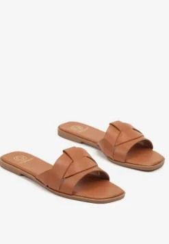 Brązowe Klapki z Ozdobnie Przeplecionymi Paskami Davianne