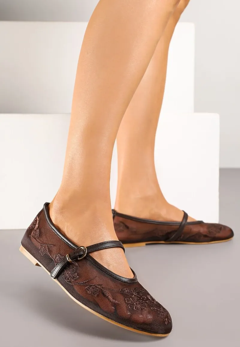 Brązowe Koronkowe Balerinki w Stylu Mary Jane z Haftowanej Siateczki Tilaverra
