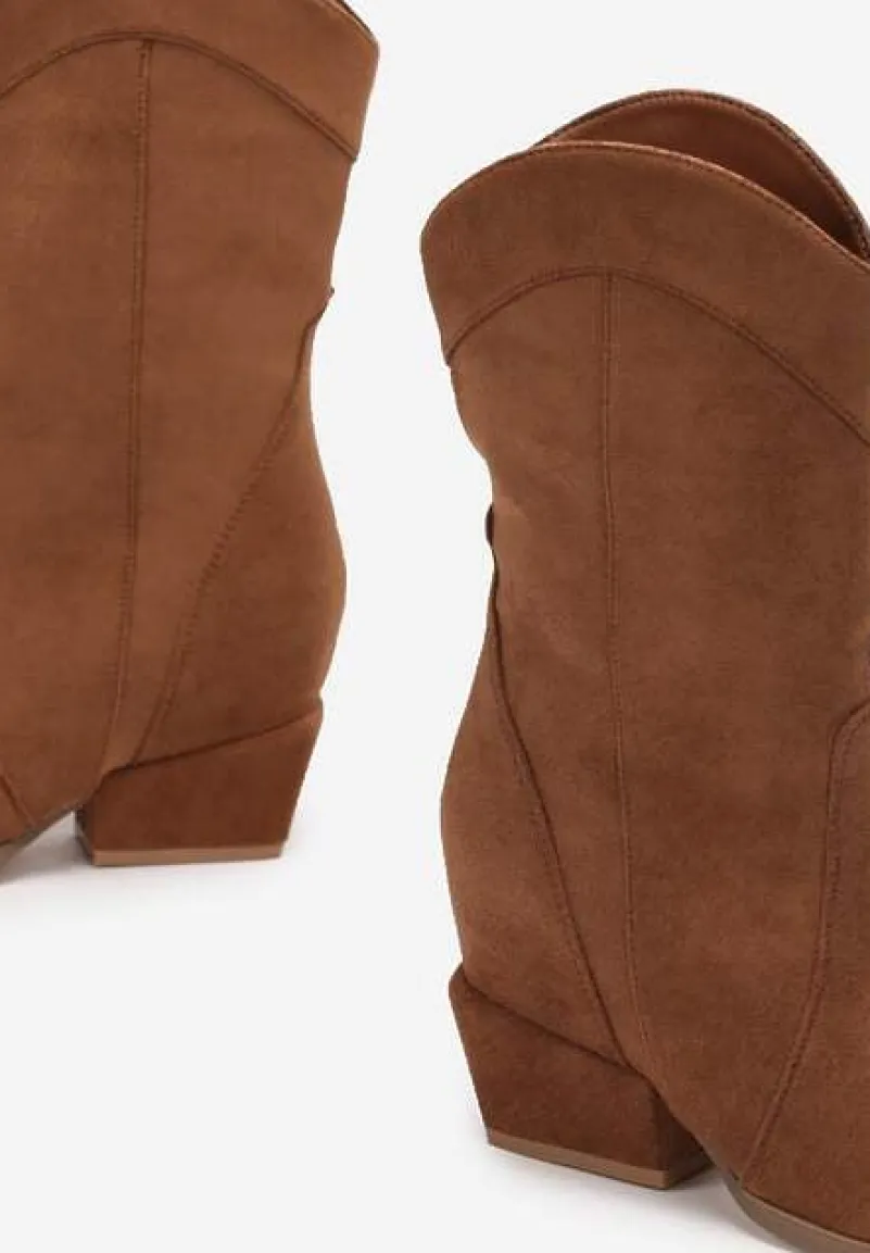 Brązowe Kozaki na Niewysokim Koturnie w Stylu Kowbojek Mones