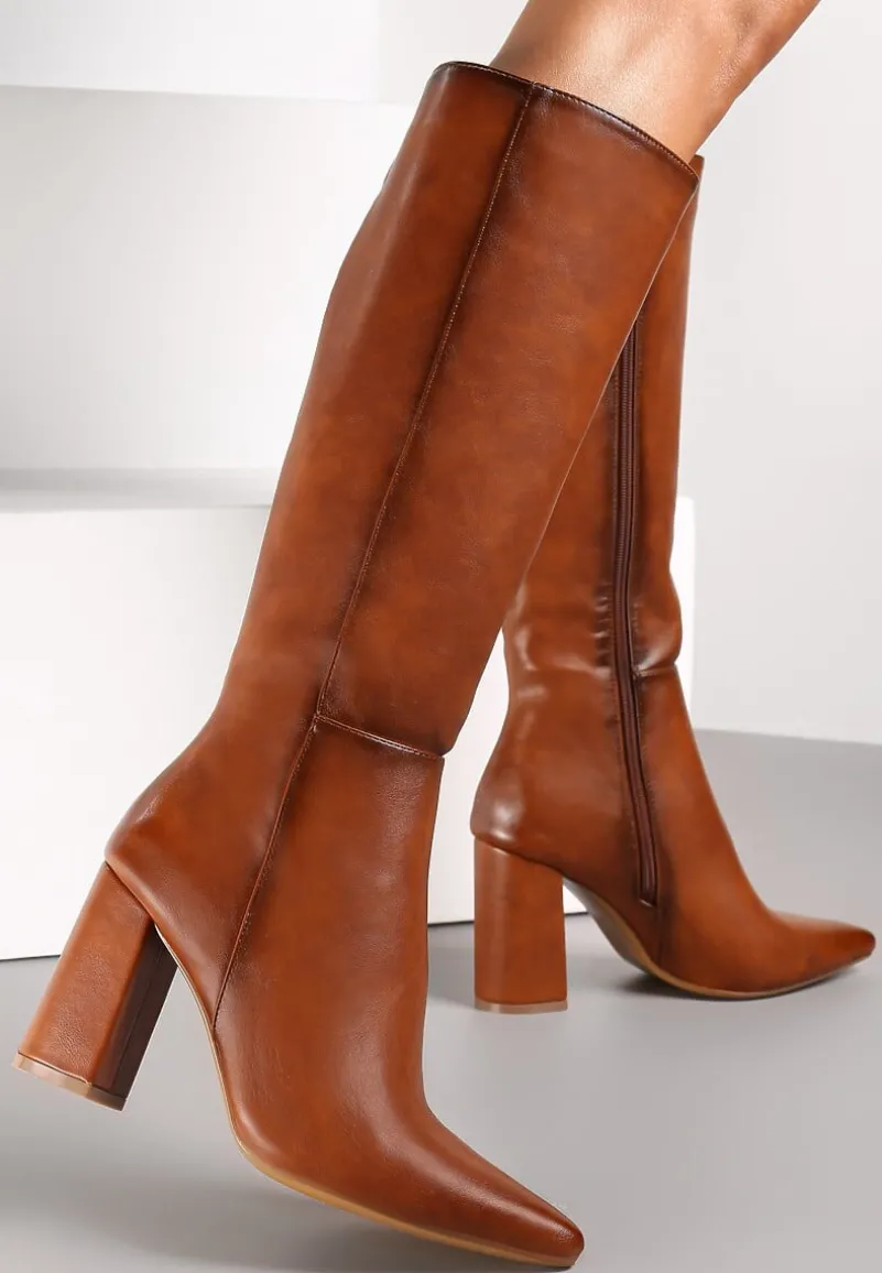 Brązowe Kozaki na Obcasie ze Szpiczastym Noskiem Geldona