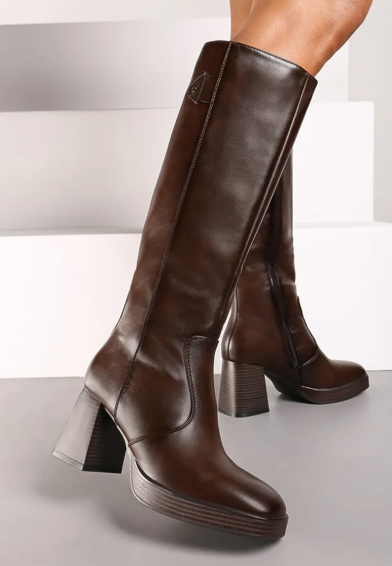 Brązowe Kozaki na Platformie i Słupku z Lekkim Ociepleniem Hanissea