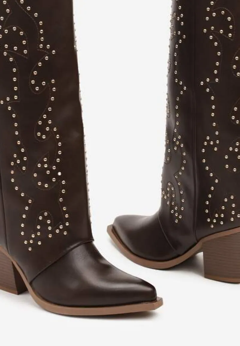 Brązowe Kozaki na Stożku z Ćwiekami i Luźną Cholewką Adelieth