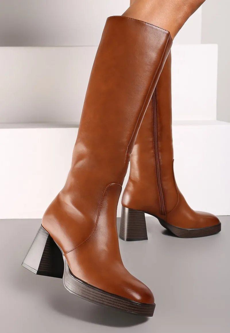 Brązowe Kozaki na Słupku z Lekkim Ociepleniem Ansilaria