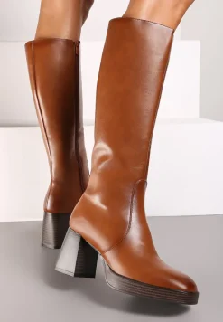 Brązowe Kozaki na Słupku z Lekkim Ociepleniem Ansilaria