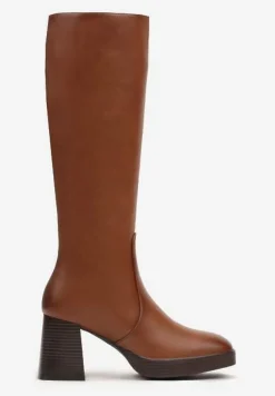 Brązowe Kozaki na Słupku z Lekkim Ociepleniem Ansilaria