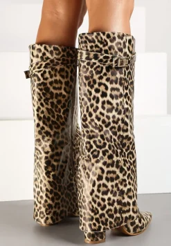 Brązowe Kozaki w Panterkę na Obcasie z Modnie Wywiniętą Cholewką Nartani