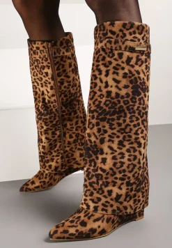 Brązowe Kozaki z Wywiniętą Cholewką na Koturnie Ozdobione Wzorem w Panterkę Turade