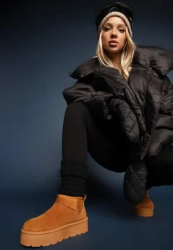 Brązowe Krótkie Śniegowce Wsuwane na Platformie Arkelia