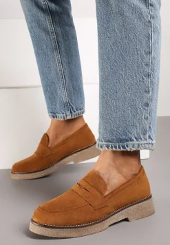 Brązowe Mokasyny na Płaskiej Podeszwie z Ozdobnym Paskiem Ravessia