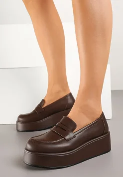 Brązowe Mokasyny na Platformie z Klamrą i Frędzlami Florritia
