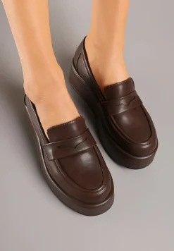 Brązowe Mokasyny na Platformie z Ozdobnym Paskiem Lorritia