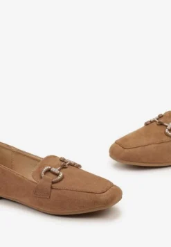 Brązowe Mokasyny Ozdobione Klamrą z Cyrkoniami z Ekozamszu Dufflea