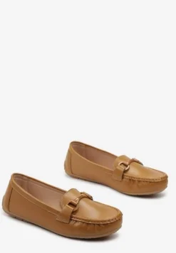 Brązowe Mokasyny Ozdobione Klamerką i Marszczeniem na Nosku Babiana